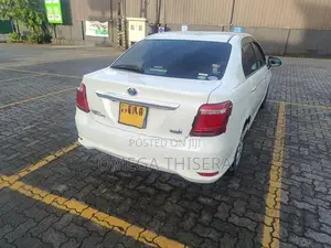 Toyota Axio G 2015