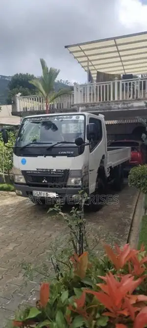 Mitsubishi Canter Fuso 2017