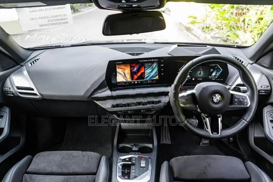 BMW 220i MSPORT 2025