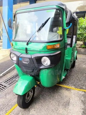 Bajaj RE Selfstart BrandN EFI 2026