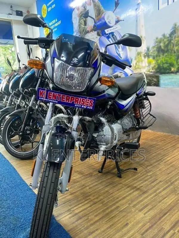 Bajaj CT100 New 2026