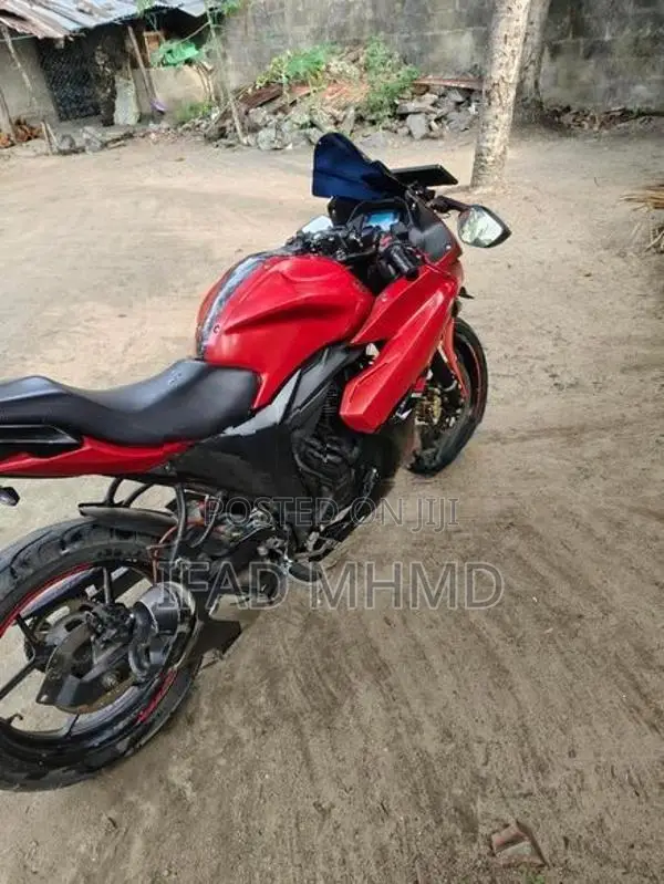 Suzuki Gixxer Sf 2015
