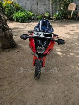 Suzuki Gixxer Sf 2015