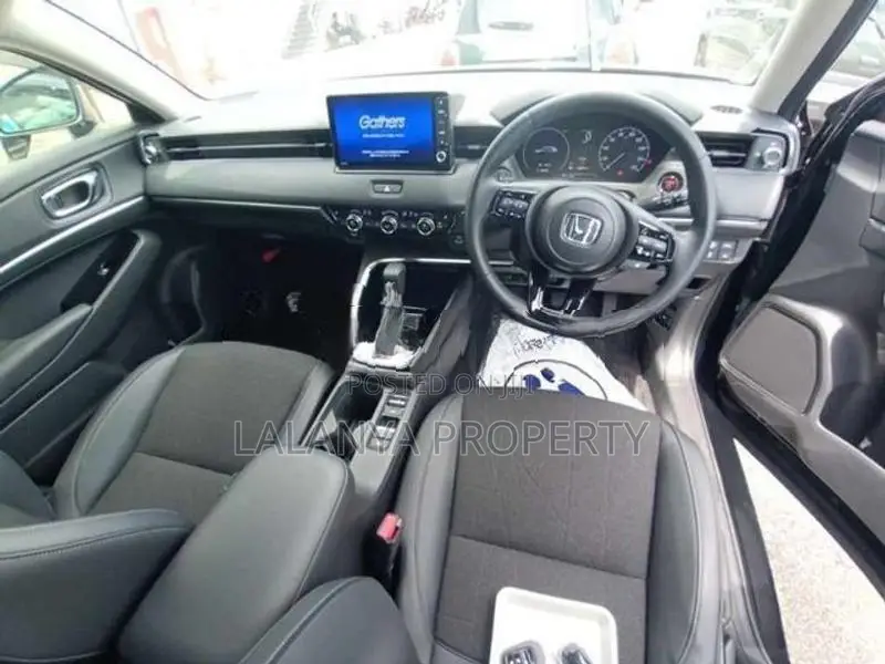 Honda Vezel RV5 Z- Black SLLL-A1 2023
