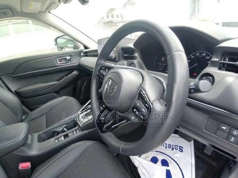 Honda Vezel RV5 Z- Black SLLL-A1 2023