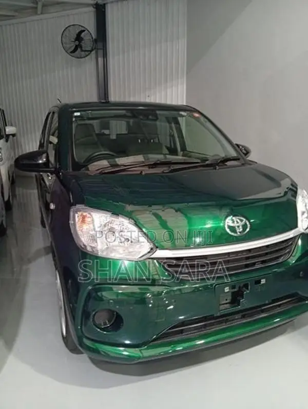 Toyota Passo x 2023