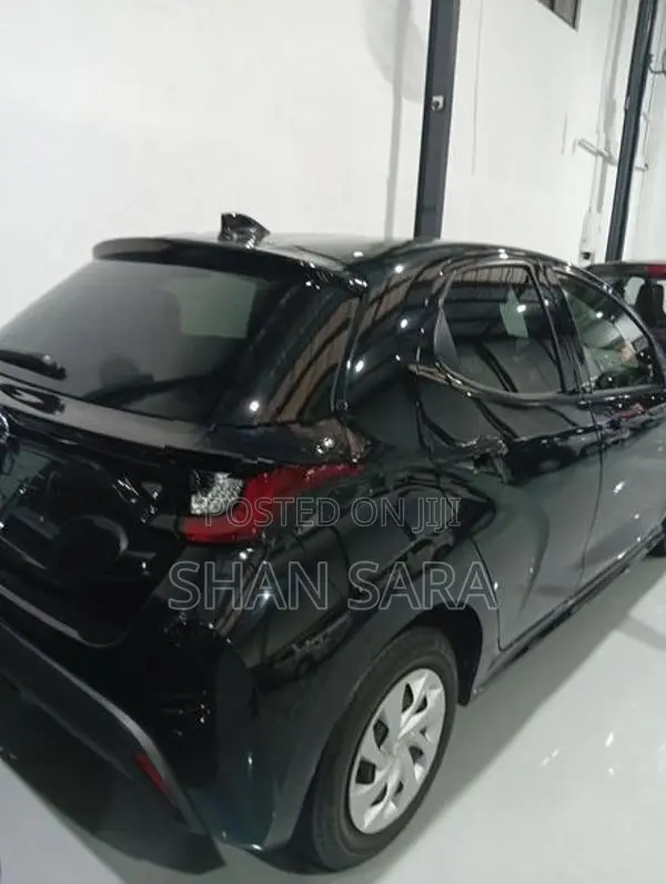 Toyota Yaris X Limited 2023