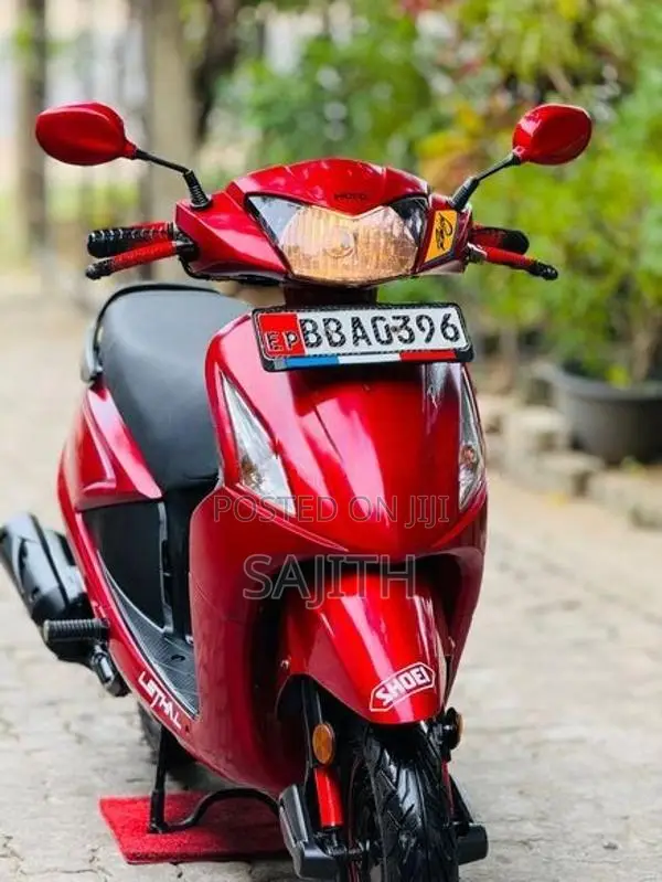 Hero Pleasure 100 2014