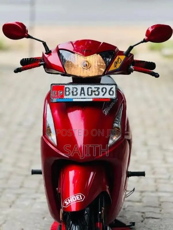 Hero Pleasure 100 2014