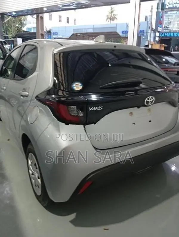 Toyota Yaris X Limited 2023