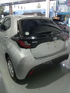 Toyota Yaris X Limited 2023