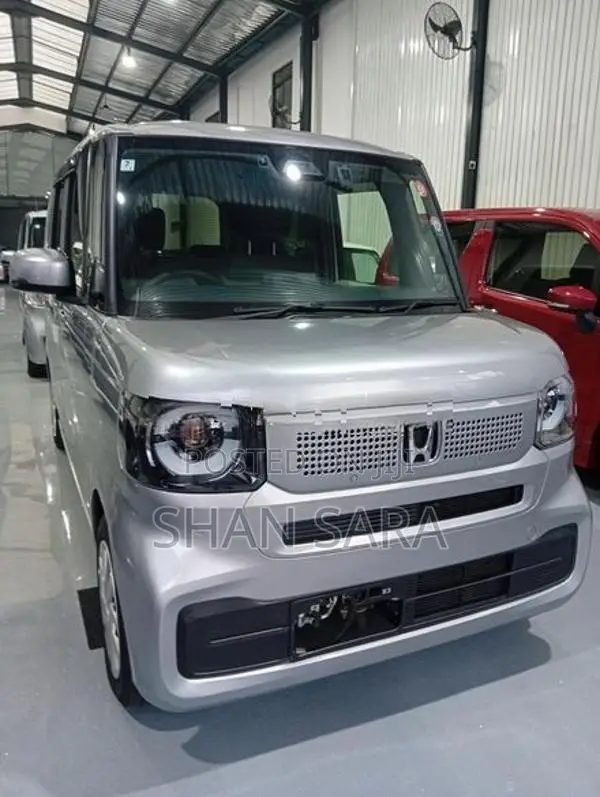 Honda N-Box G 2024