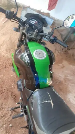 Yamaha FZ S 2011