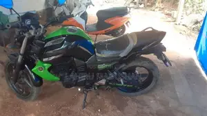 Yamaha FZ S 2011