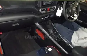Daihatsu Rocky A202S - X CVVV-A1 2025