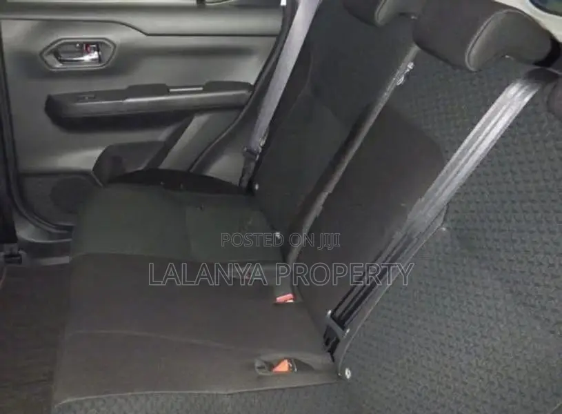 Daihatsu Rocky A202S - X CVVV-A1 2025