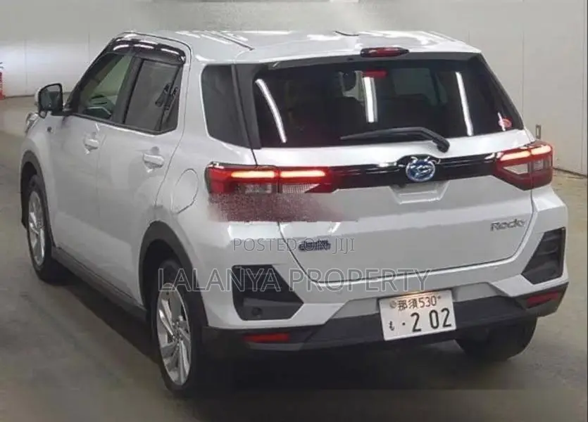 Daihatsu Rocky A202S - X CVVV-A1 2025