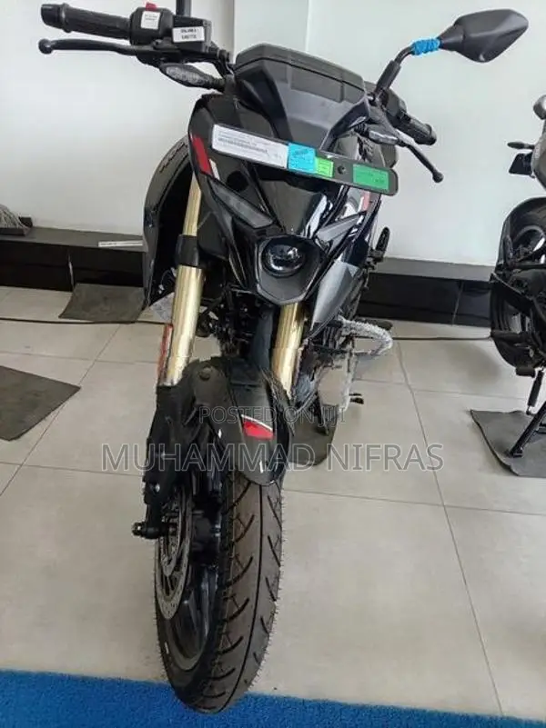 Bajaj Pulsar N160 Premium 2026
