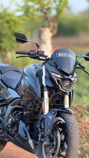 Bajaj Pulsar N160 Premium 2025