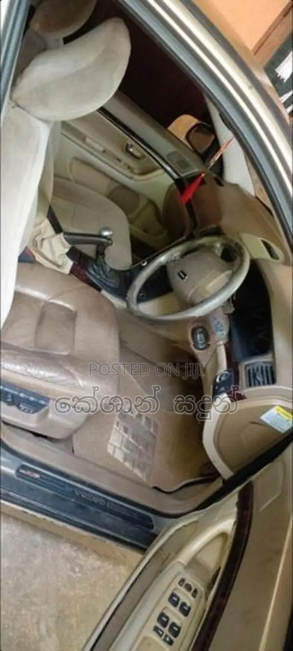 Volvo S80 2002