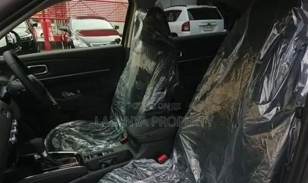 Honda Vezel RV5–X -Black SLLL-A1 2025