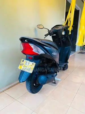 Honda Dio 2011