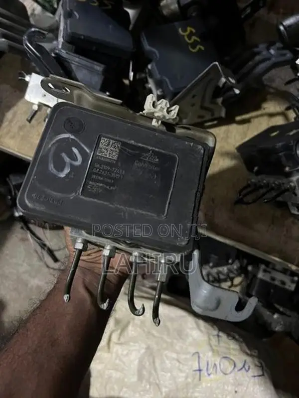 Suzuki Wagon R ABS Brake Unit