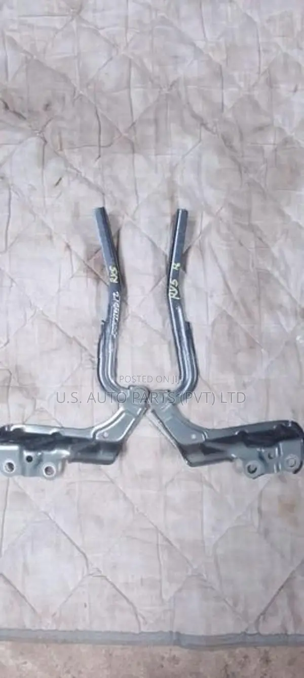 Honda Vezal RV5 Bonnet Hinges Set