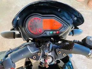 Bajaj Pulsar 150 2011
