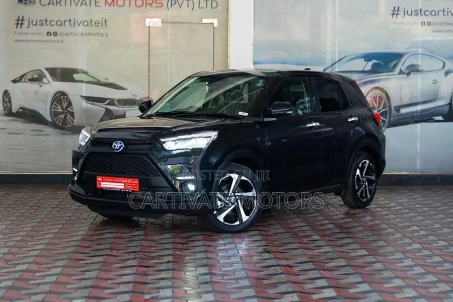 Toyota Raize Z Hybrid BSM 2026