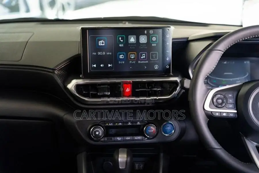 Toyota Raize Z Hybrid BSM 2026