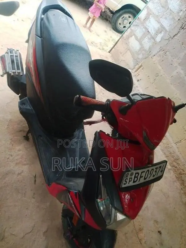 Honda Dio 2017