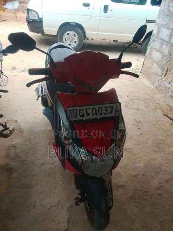 Honda Dio 2017
