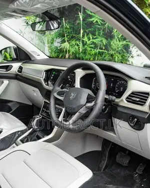 Volkswagen Taigun Top Line 2026