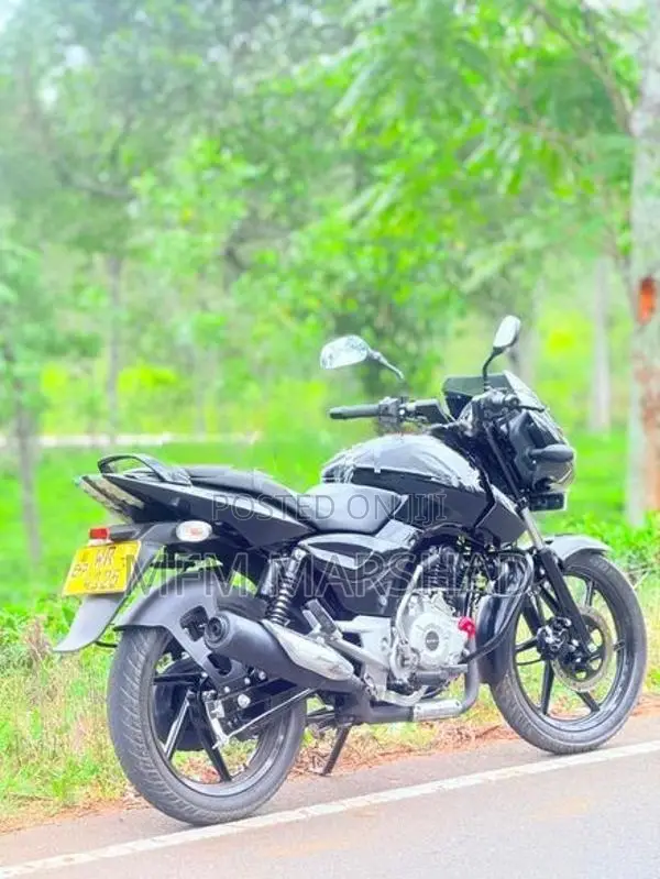 Bajaj Pulsar 150 2011