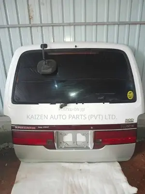 Toyota Hiace Super Custom Dicky Door