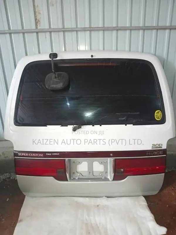 Toyota Hiace Super Custom Dicky Door