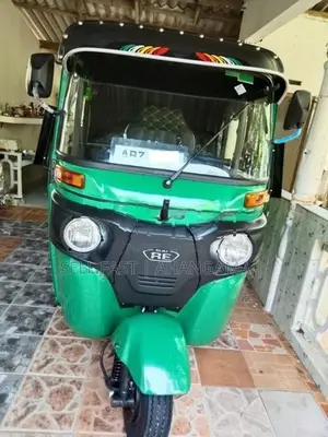 Bajaj RE smart 2026