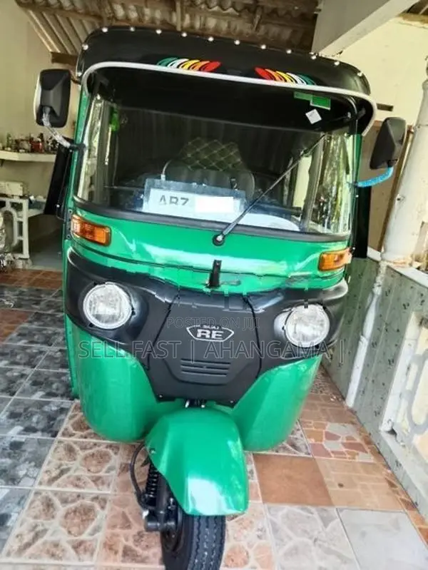Bajaj RE smart 2026