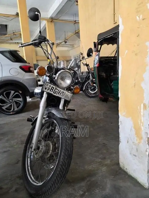 Yamaha Virago 125 2021