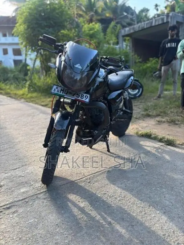 Bajaj Pulsar 180 2006