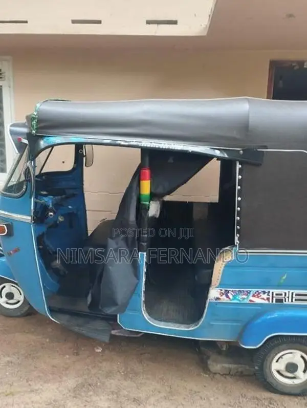 Bajaj RE 1997