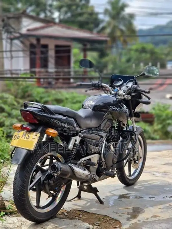 Bajaj Pulsar 180 2005