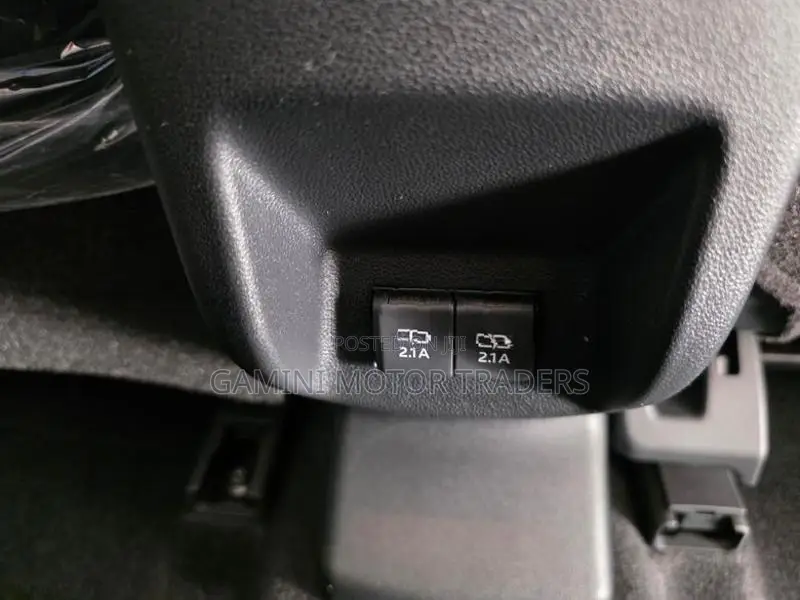 Toyota Raize Z BSM 2026