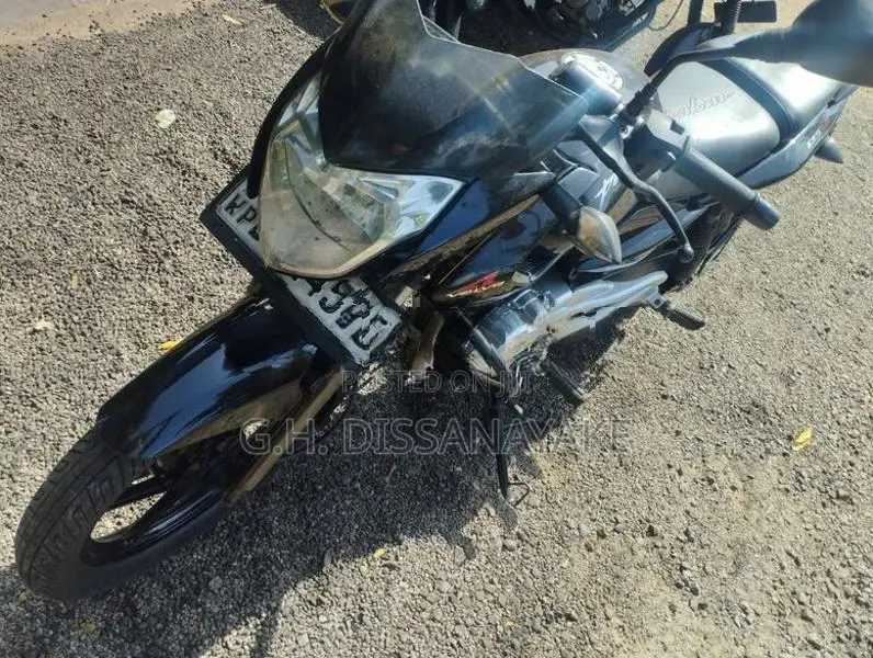 Bajaj Pulsar 135 LS 2012