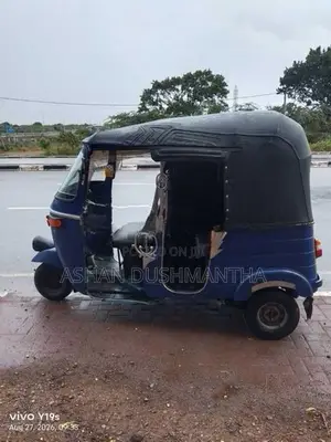 Bajaj RE 2008