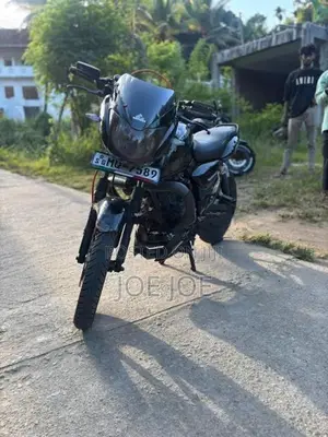 Bajaj Pulsar 180 2006