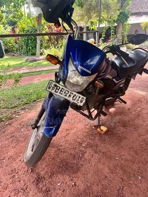 Honda CB 125 2012