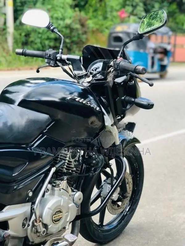 Bajaj Pulsar 150 2012