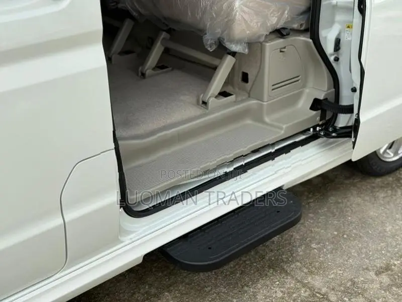 Suzuki Every Wagon Pz Turbo 2026